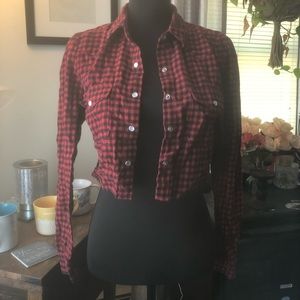 Wild Fable Long Sleeve Red Plaid Crop Top
Size Small